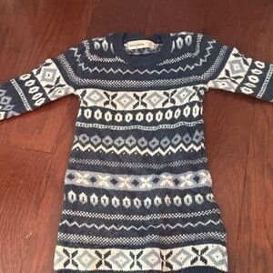 Abercrombie & Fitch Navy and White Knit Sweater